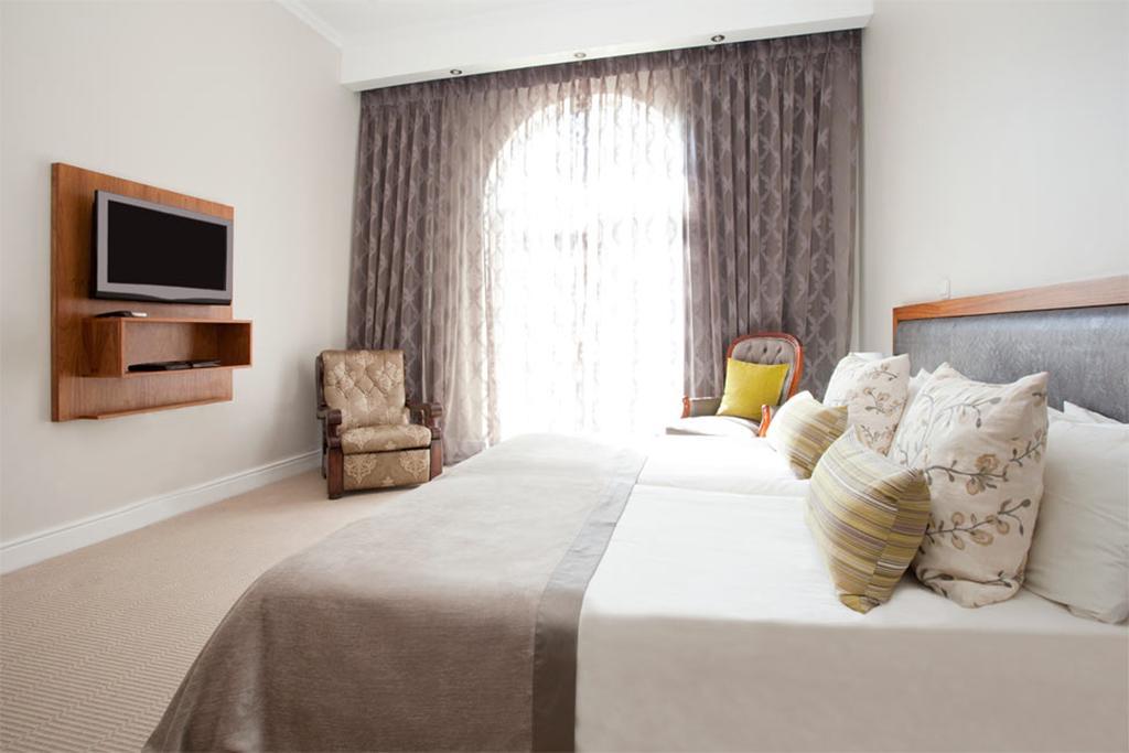 Hotel Cascade Manor Paarl Habitación foto